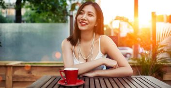 Signs Pointing That A Chinese Woman Likes You