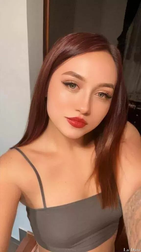 Vanesa Profile image 3