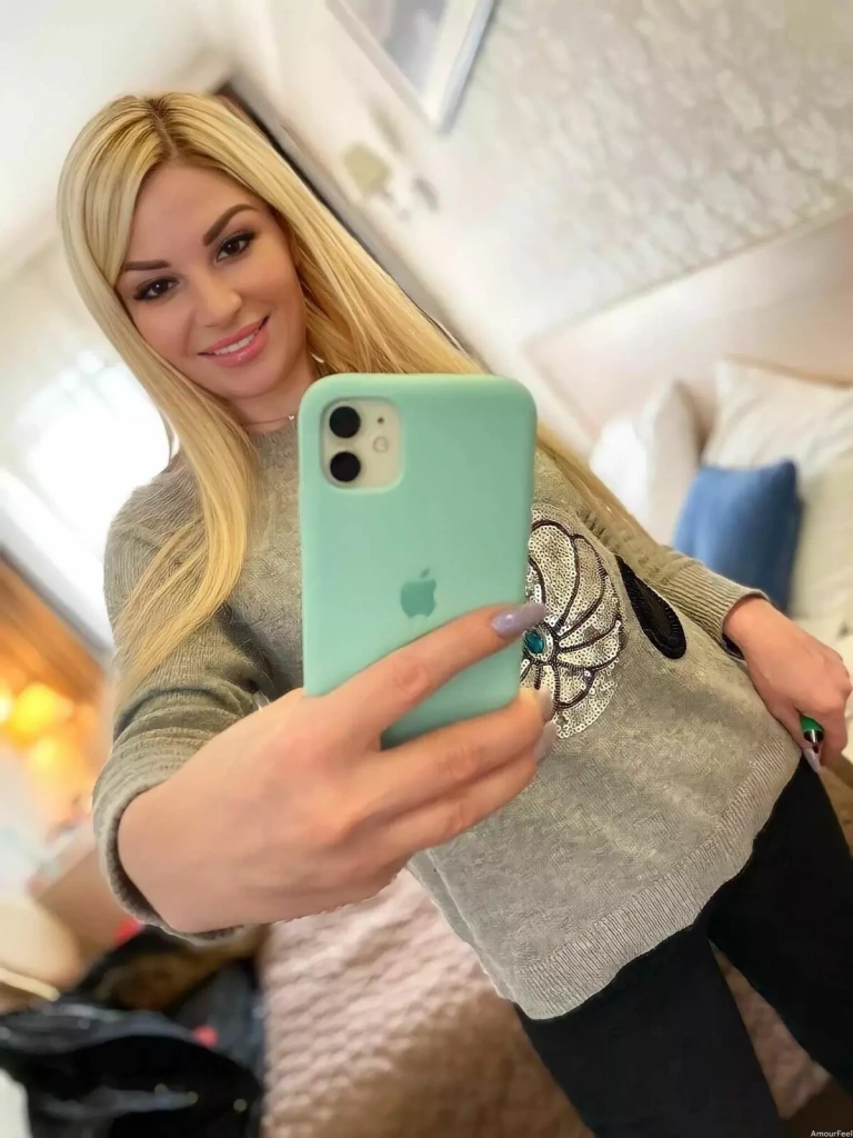Iryna, 34