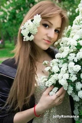 Anna Profile image 2