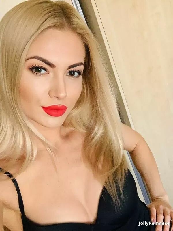 Viktoriia Profile image 3