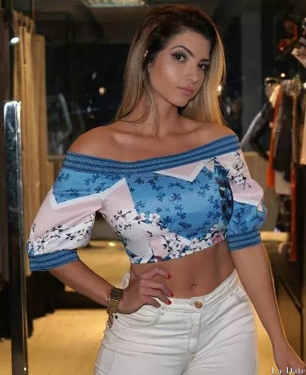 Camila Profile image 3