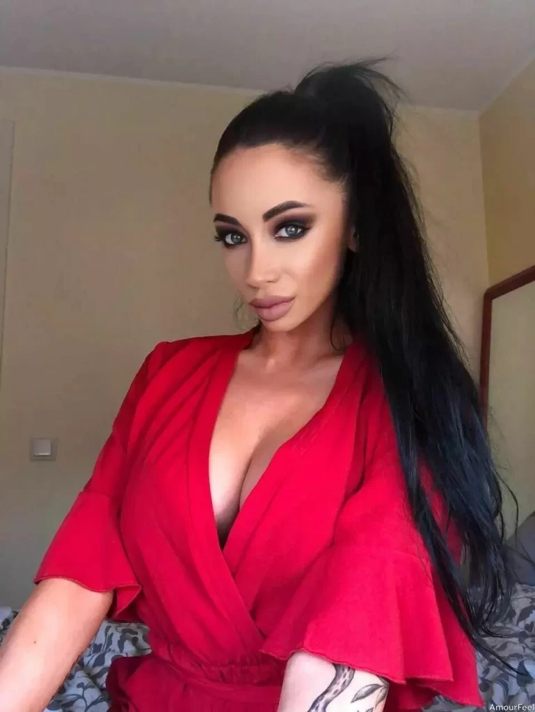 Alina, 24
