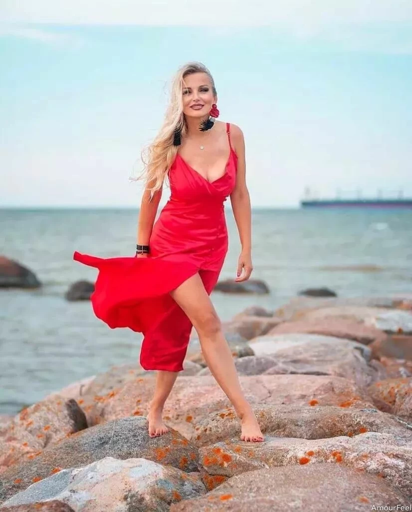Tetiana, 54