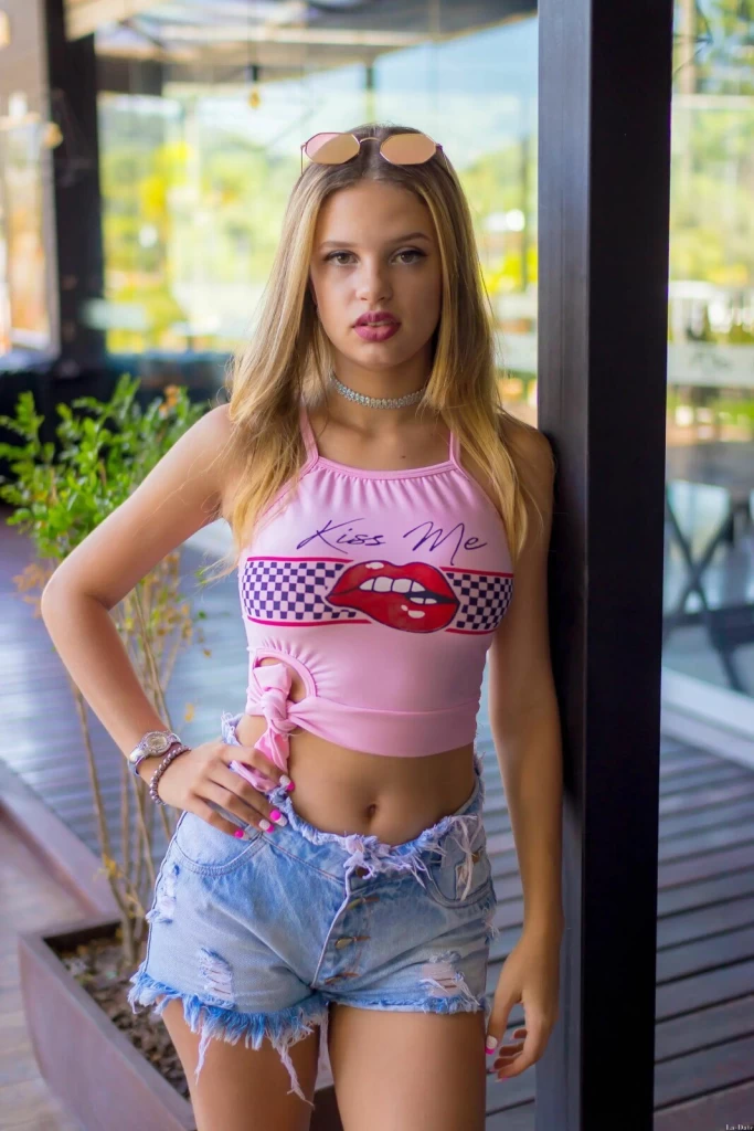 Vanessa Profile image 2