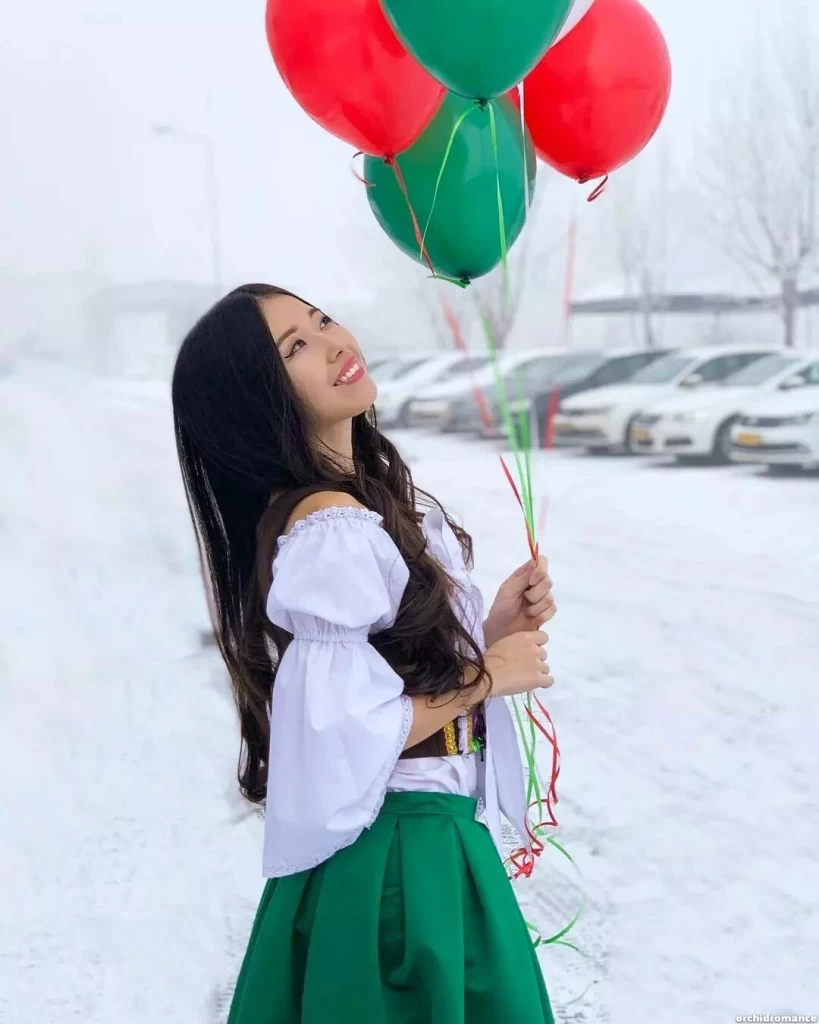 Guzel, 27