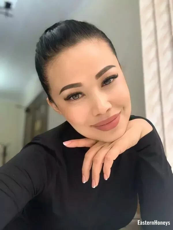 Meerim, 37