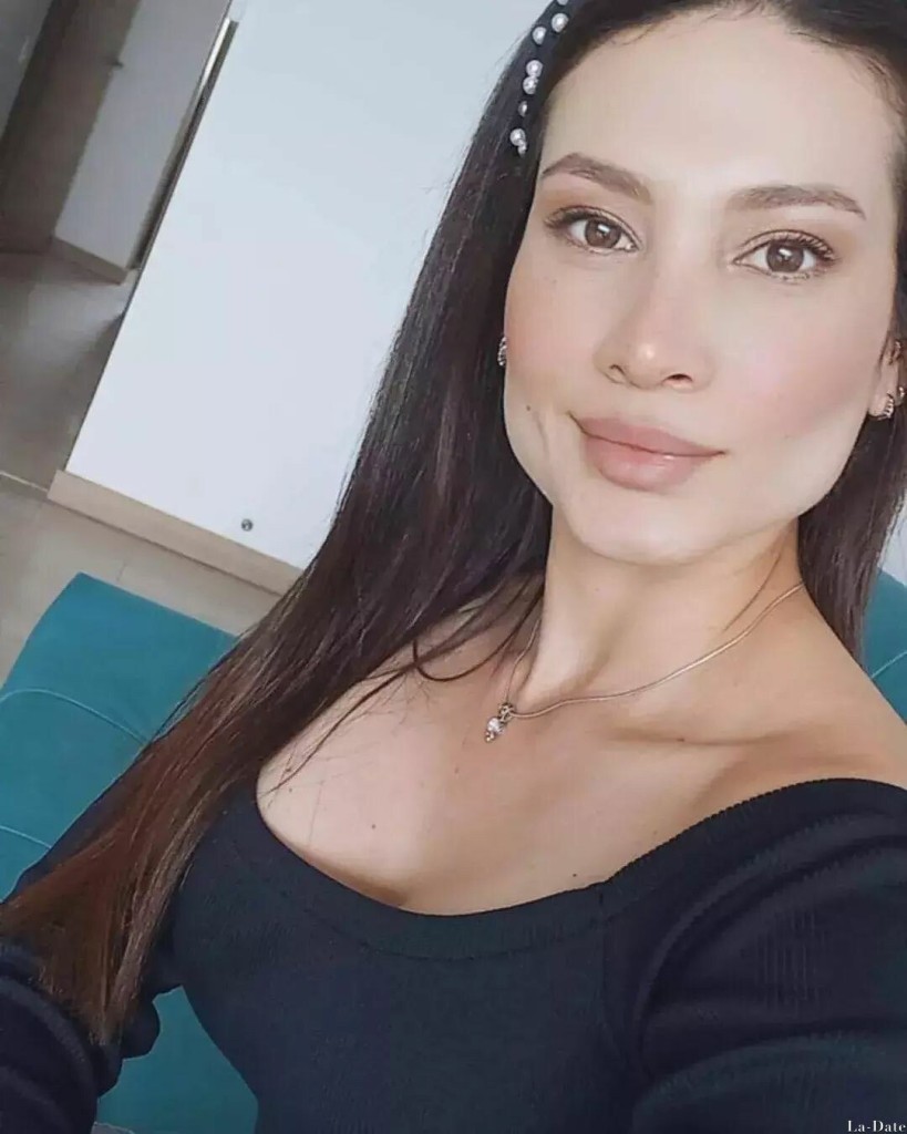 Diana Profile image 2